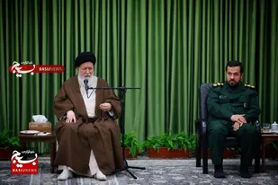 در آموزش&zwnj;ها با جوانان رفاقت کنید