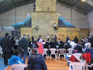 فرادنبه میزبان مسابقات سنگ نوردی استان