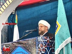 اصلاح قیمت بنزین باید تدریجی، عادلانه و مبتنی بر نظر کارشناسان باشد