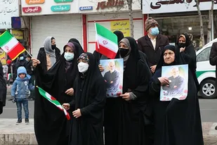 راهپیمایی یوم الله 22 بهمن در کرج برگزار شد