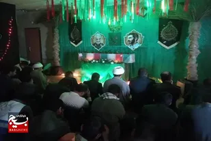 زیارت عاشورا در جوار پیکر پاک شهید گمنام در محمدآباد