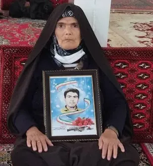 رزمنده پیشکسوت همدانی و مادر شهید دفاع مقدس:
جهاد زنان در روزهای دفاع مقدس زینبی گونه بود / شهدا برای حفظ چادر زهرا و ناموس ما جان باختند