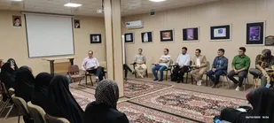 عصرانه هنر در قم