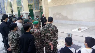 قبور مطهر شهدای امامزاده سید نصرالله و امامزاده سید فتح الدین رضا غبارروبی شد