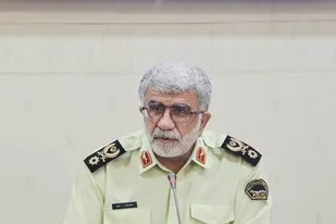 مردم پلیس را در دستگیری متهمان یاری کنند/ اجرای ۲۰۰۰ برنامه در هفته ناجا در فارس