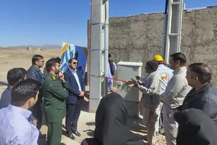 برقرسانی به دو روستای فاقد برق در زاهدان