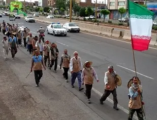 کاروان&zwnj;های پیاده راهیان حرم امام خمینی(ره) وارد قزوین شدند