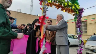 اعزام کاروان دانش آموزی از شهر عاشورایی بهارستان به اردوی راهیان نور