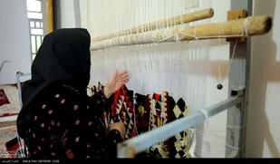 گزارشی از فعالیت های بانوی جهادگر شاهین دژی،
از تهیه جهیزیه برای دختران جوان تا اشتغال&zwnj;زایی برای زنان سرپرست خانوار