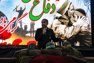 روحیه عاشورایی جوانان در محاسبات مادی دشمن نمی&zwnj;گنجد / اخراج آمریکا از منطقه راهبرد قطعی ماست