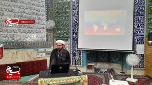 جلسات روشنگری در مسجد حضرت زینب سلام الله علیها شهر بهارستان