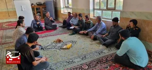 بازدید از پایگاه بسیج ایثار گوشکی و گفت&zwnj;وگوی با بسیجیان