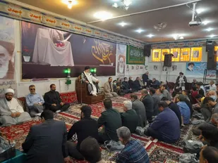 مجموعه برکات و فداکاری&zwnj;ها در تاریخ انقلاب مرهون سرپرستی و رهبری امام(ره) بوده است
