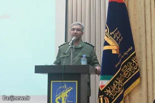 همه آزادیخواهان مدیون خانواده شهدا هستند/ رشادت&zwnj;های شهدا در تاریخ انقلاب اسلامی می&zwnj;ماند