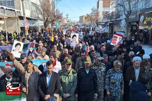 حضور گسترده مردم کبودراهنگ در راهپیمایی باشکوه ۲۲ بهمن