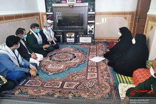 دیدار فرمانده سپاه شهرستان ایرانشهر خانواده معظم شهدا