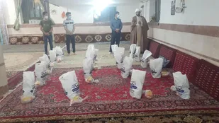 تهیه و توزیع ۲۰ بسته معیشتی در شهر کلاته خیج