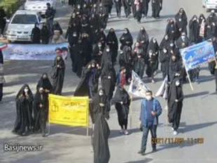 مراسم راهپیمایی 13 آبان در شهر دهاقان برگزار شد