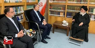 دیدار آیت الله علم الهدی با وزیر خارجه