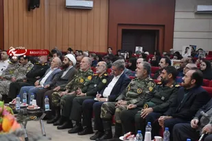 نکوداشت حماسه&zwnj;سازان عملیات&zwnj;های رمضان و ۱۲ روزه در لرستان؛ تجلیل از مقام شامخ شهدای ارتش با حضور مقامات ارشد لشکری