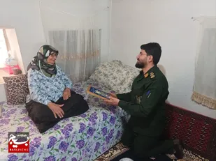 دیدار جانشین فرمانده قرارگاه محرومیت زدایی پیشرفت و آبادانی سپاه کربلا با خانواده شهدای روستا&zwnj;های هزار جریب بهشهر