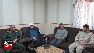 دیدار فرمانده و مسئول نمایندگی ولی فقیه در سپاه گلشن با فرمانده سپاه سراوان