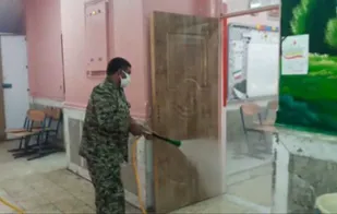 ادامه عملیات گندزدایی مدارس کلانشهر اهواز