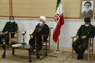 آموزش اخلاق در كنار علم&zwnj;آموزی می بایست مورد توجه دانش آموزان بسیجی  باشد