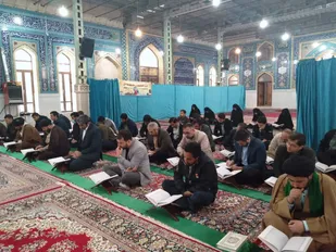 محفل نورانی کتاب نوردرحریم نورانی آستان مقدس امام زاده حمزه رضا(ع)