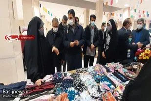 بازدید مدیرکل کمیته امداد استان همدان از نمایشگاه اقتصاد مقاومتی ملایر