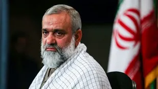 دولت طرفدار سلطه بیگانگان بر فضای مجازی است/ به این ننگ و بردگی پایان داده شود