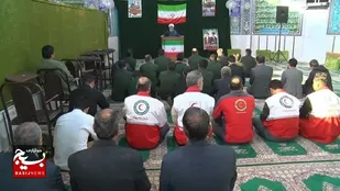 اولین روز اجرای برنامه&zwnj;های دهه فجر در میبد/غبارروبی قبور شهدا و نواخته شدن زنگ انقلاب