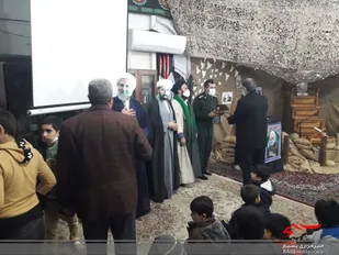 تجلیل از جهادگران محله ۸ پردیسان