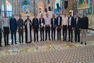تجلیل از آتش&zwnj;نشانان سرخه در جوار گلزار شهدا