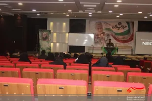 آیین بزرگداشت سالگرد شهادت شهید سلیمانی در آستان امامزاده طاهر (ع) برگزار شد+تصاویر