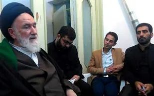 دیدار صمیمی جمعی از جوانان گلستانی با نماینده مردم استان در مجلس خبرگان رهبری