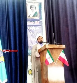 دعوت مسئول نمایندگی ولی فقیه در ناحیه سپاه بشاگرد  برای  حضور  مردم  در راهپیمایی 22 بهمن