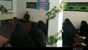 برگزاری کارگاه آموزشی تربیت و آموزش در حوزه خواهران اسدآباد