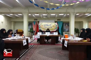 لیگ مناظرات طلاب خواهر و برادر استان همدان برگزار شد