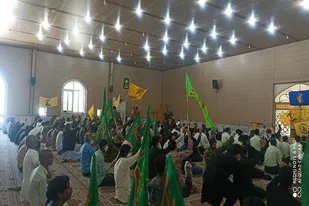 حضور بسیجان در نماز جمعه