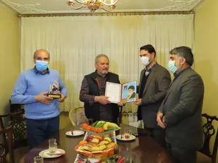 دیدار معاون وزیر ورزش و جوانان و رئیس سازمان بسیج ورزشکاران با خانواده ی شهید واهیک باغداساریان