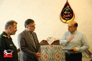 آزادگان مقاومت مردم ایران را به نمایش گذاشتند
