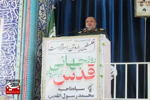 مردم علی غم  مشکلات اقتصادی ، پای انقلاب ایستاده اند