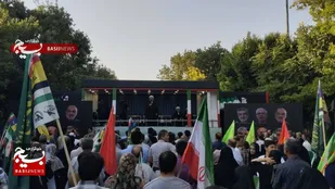 پاسخ دندان شکن مردم تبریز به دشمن در اجتماع &laquo;ایران ذوالفقار علی&raquo;