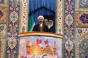 امام جمعه ایلام: کمر فتنه آمریکایی با بصیرت مردم و اقتدار رهبری شکست