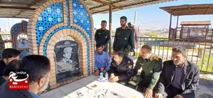 آئین غبار روبی مزار مطهر شهدا در شهرستان باغملک برگزار شد