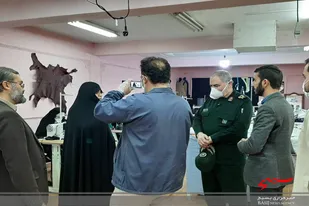 بازدید مسئولان استانی و شهرستانی از کارگاه تولید لباس گان در بهار