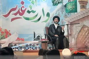بواسطه زنده نگه داشتن غدیر بلایای آسمانی از امت پیغمبر دور مانده است