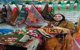 بانوی کارآفرین بویراحمدی که چرخ زندگی ۱۰۰ زن را می&zwnj;چرخاند