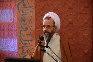 خسارت محض برجام تصمیم دولت بود نه نظام